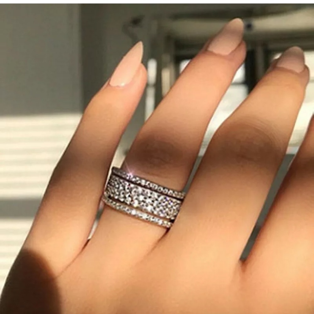 Gorgeous 925 Silver Rings White Sapphire - Picture 2 of 3